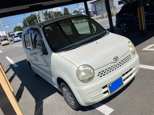 Car thumbnail 2
