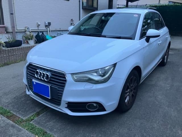 Car image 1