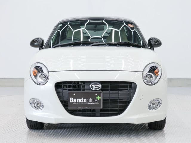 Car thumbnail 3