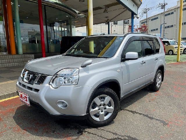 NISSAN