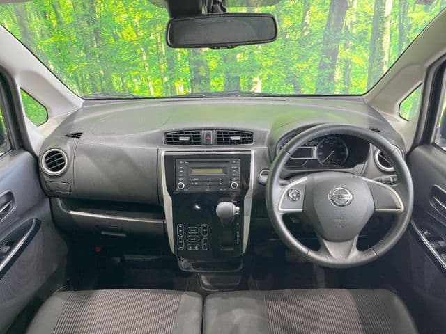 NISSAN