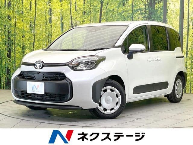 TOYOTA SIENTA HYBRID