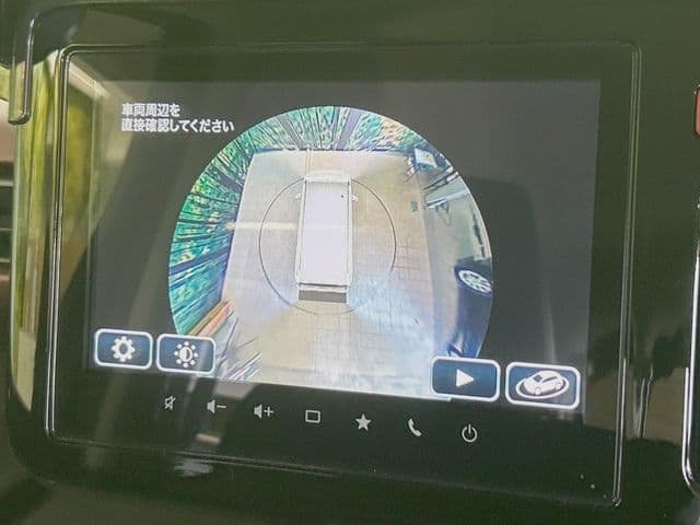 Car thumbnail 4