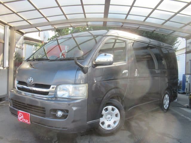 TOYOTA HIACE van 2WD