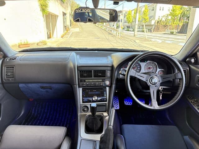 Car thumbnail 2
