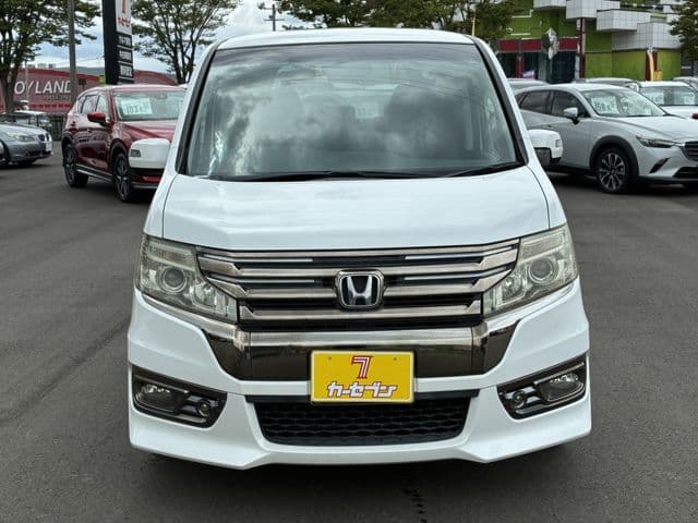 Car thumbnail 4