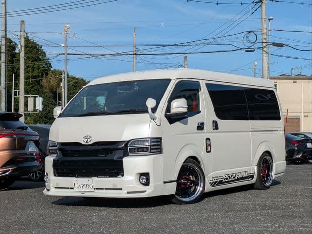 Car thumbnail 4