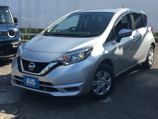 NISSAN