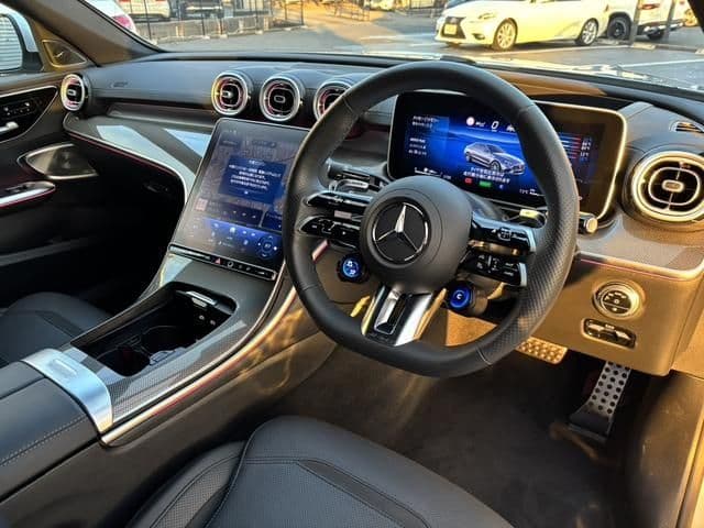 MERCEDES BENZ