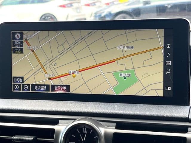 Car thumbnail 3