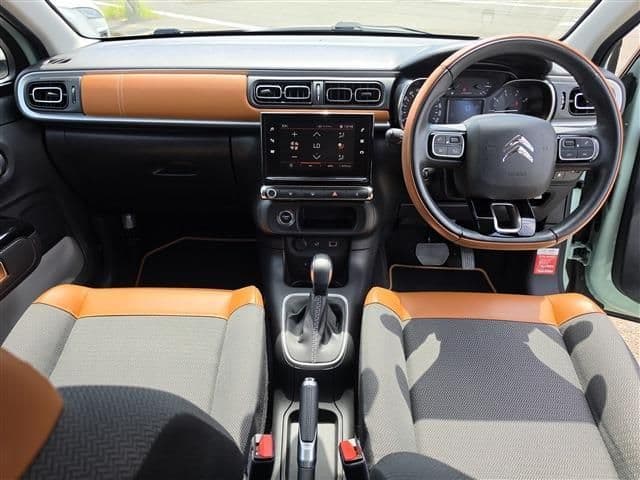Car thumbnail 3
