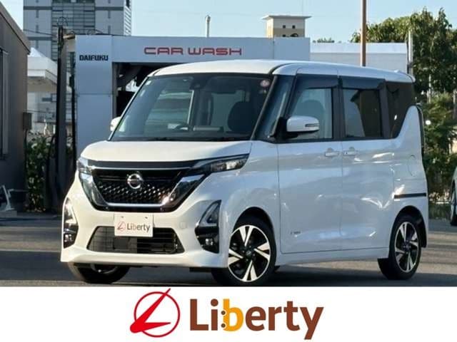 NISSAN