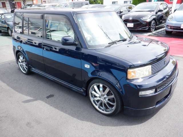 Car thumbnail 3