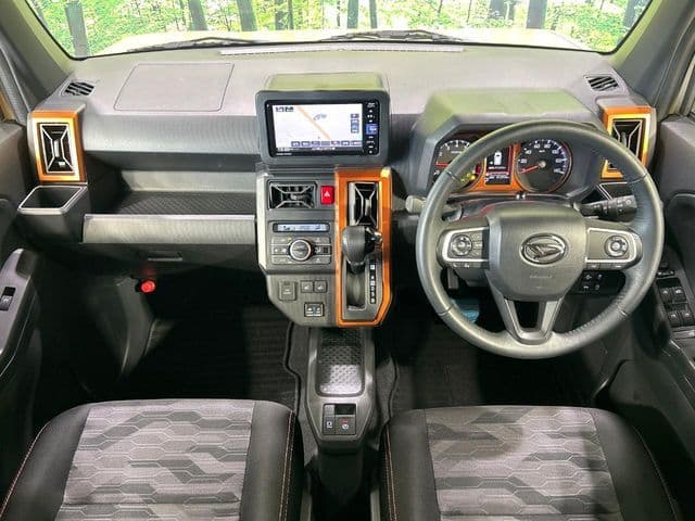 Car thumbnail 2