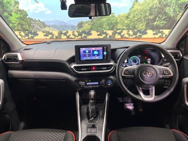 Car thumbnail 2