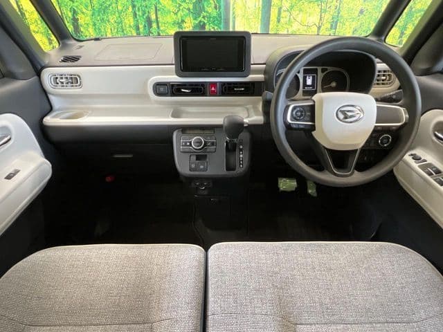 Car thumbnail 2