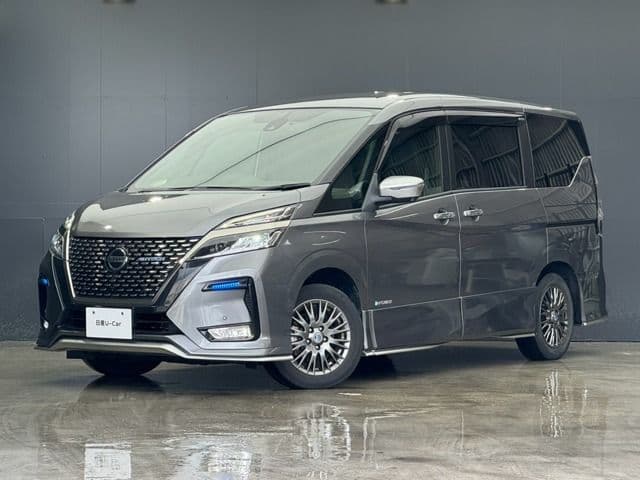 NISSAN