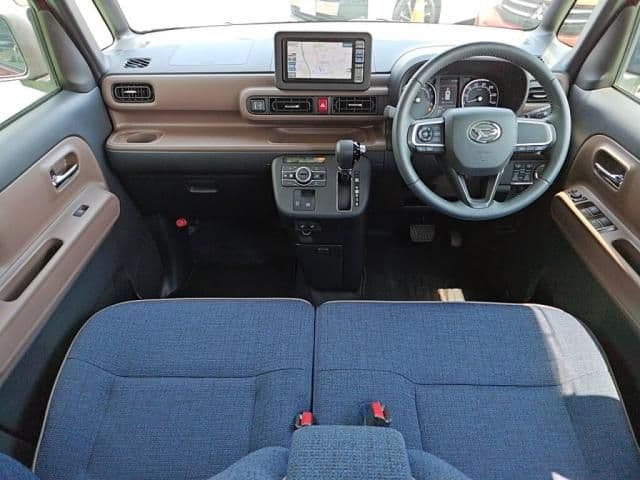 Car thumbnail 3