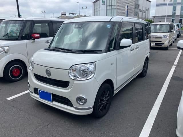 Car image 1