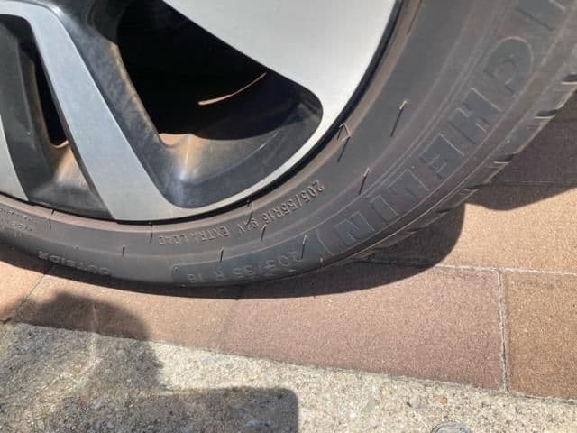 Car thumbnail 4