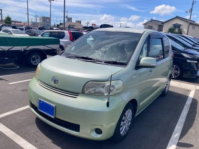 TOYOTA PORTE