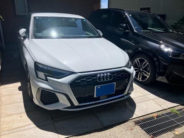 AUDI