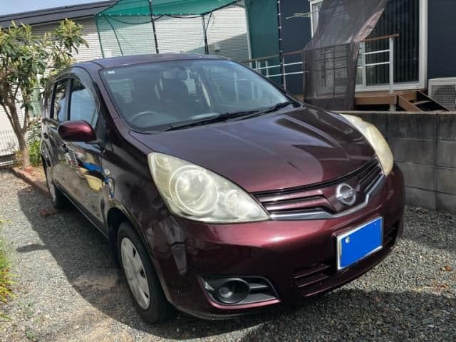 NISSAN