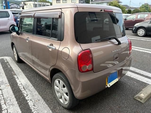Car thumbnail 3