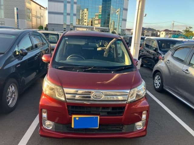 Car image 1