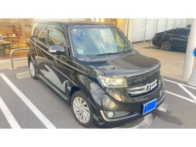TOYOTA bB