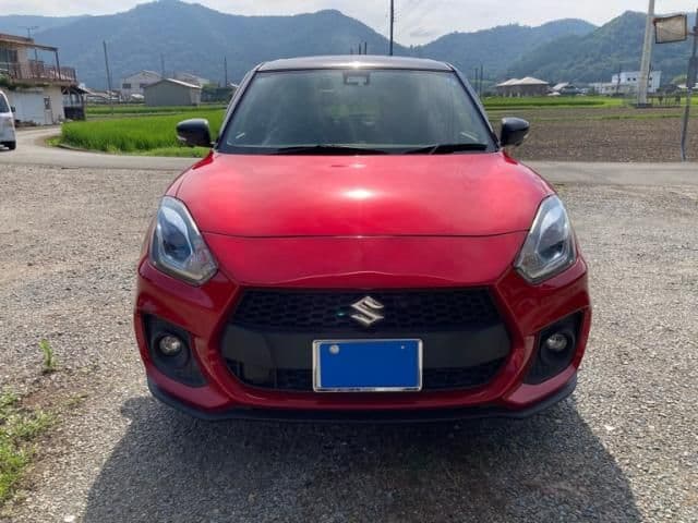 SUZUKI