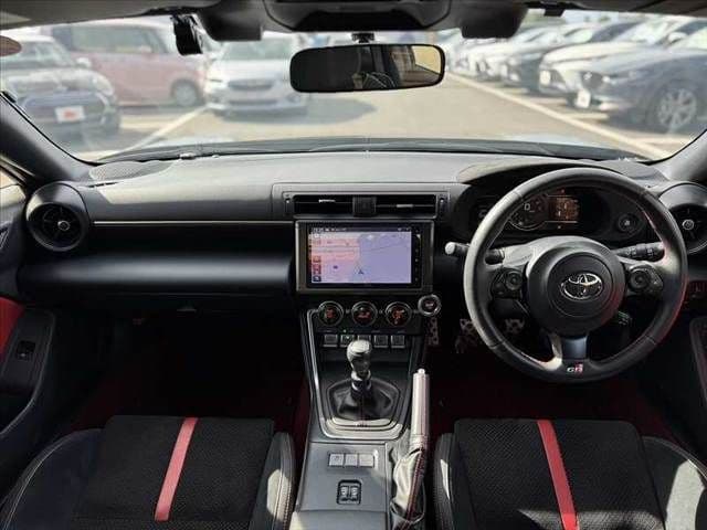 Car thumbnail 2