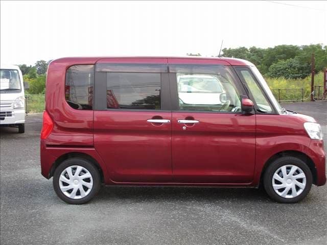 Car thumbnail 4