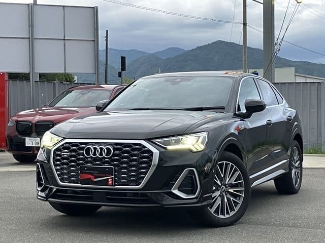 Car image 1
