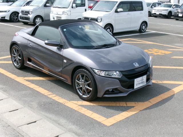 Car thumbnail 3