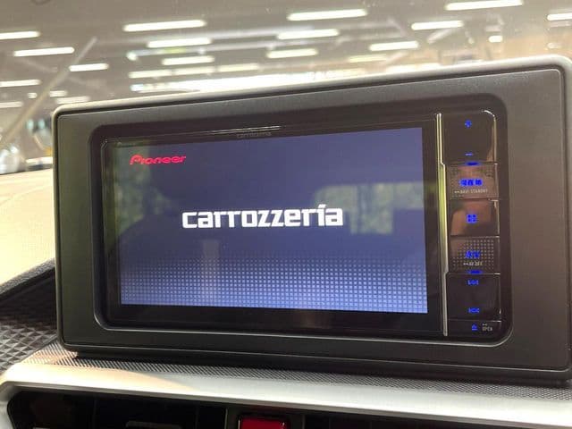Car thumbnail 3