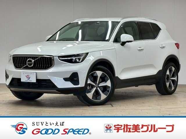VOLVO VOLVO XC40