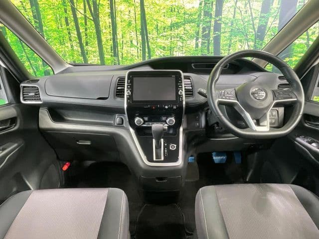 NISSAN