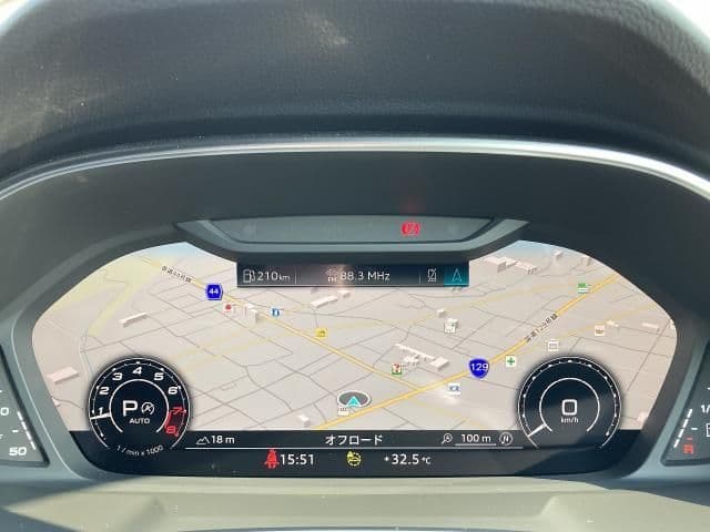 Car thumbnail 3