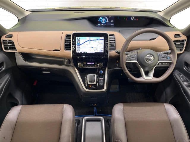 NISSAN