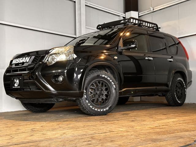 NISSAN
