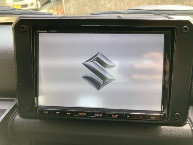 Car thumbnail 3