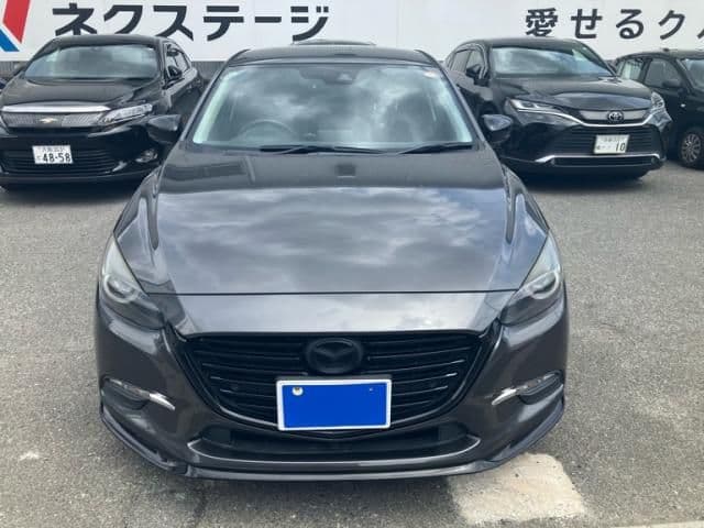 Car image 1