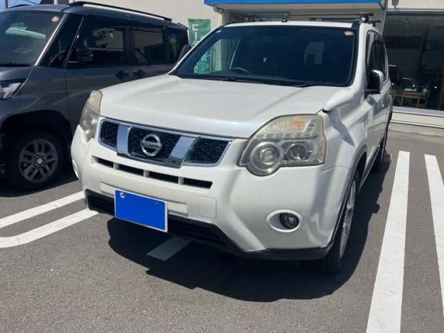 NISSAN