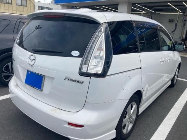 Car thumbnail 4