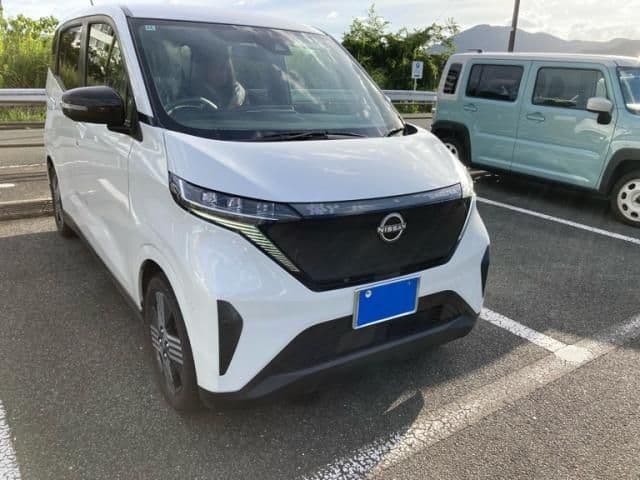 NISSAN