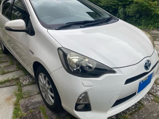 Car image 1