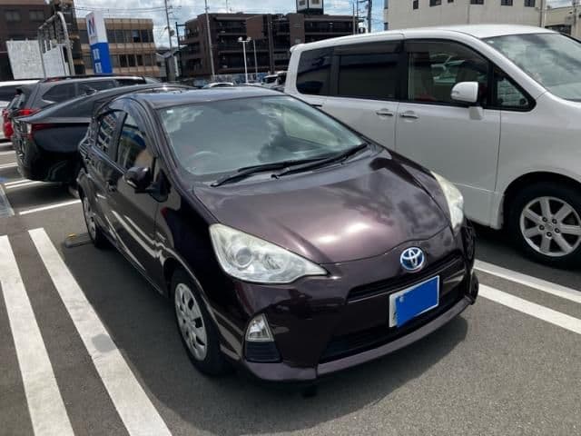 Car image 1