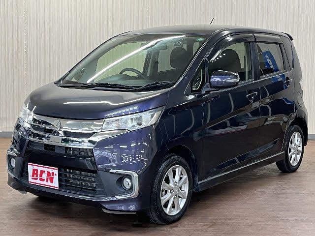 MITSUBISHI eK custom
