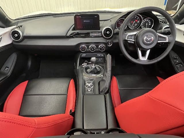 Car thumbnail 2